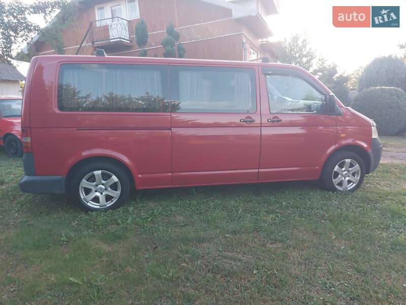 Минивэн Volkswagen Transporter 2005 в Долине