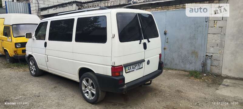 Минивэн Volkswagen Transporter 2001 в Киеве