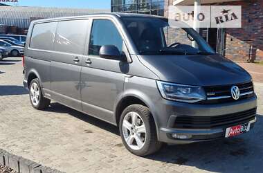 Грузовой фургон Volkswagen Transporter 2016 в Ровно