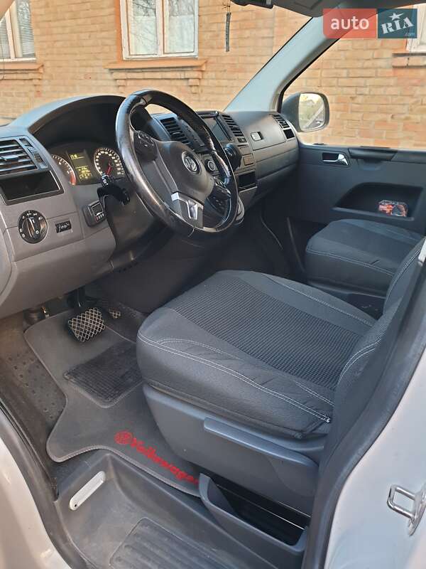 Volkswagen Transporter 2010