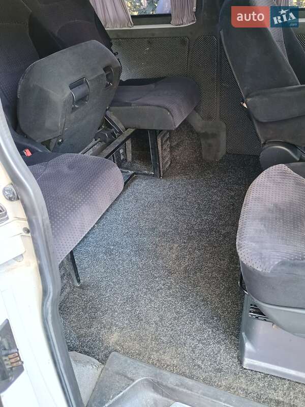 Мінівен Volkswagen Transporter 2006 в Києві