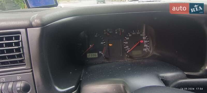 Мінівен Volkswagen Transporter 2000 в Первомайську