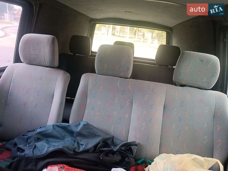 Мінівен Volkswagen Transporter 2002 в Старому Самборі