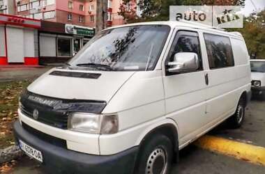 Грузопассажирский фургон Volkswagen Transporter 2003 в Броварах