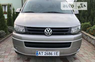 Минивэн Volkswagen Transporter 2010 в Надворной