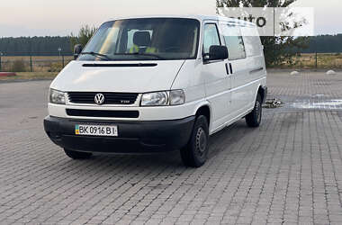 Мінівен Volkswagen Transporter 2000 в Радивиліві