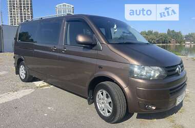 Минивэн Volkswagen Transporter 2010 в Днепре