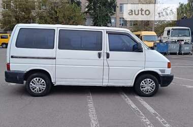 Минивэн Volkswagen Transporter 2001 в Киеве