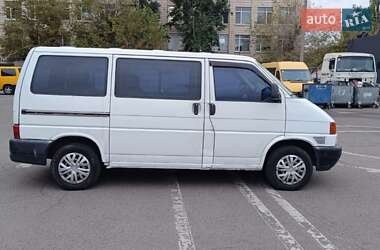 Мінівен Volkswagen Transporter 2001 в 