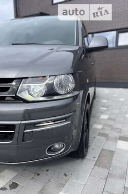 Мінівен Volkswagen Transporter 2014 в Рокитному