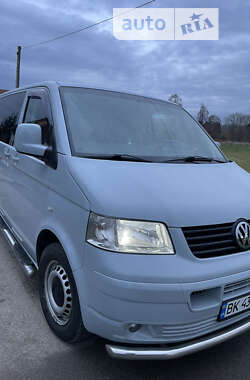 Минивэн Volkswagen Transporter 2007 в Олевске