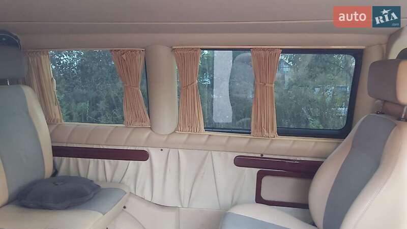 Минивэн Volkswagen Transporter 2008 в Чернигове