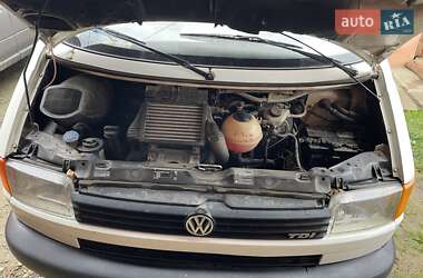 Мінівен Volkswagen Transporter 1999 в 