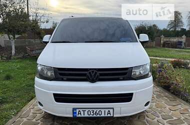 Мінівен Volkswagen Transporter 2010 в Івано-Франківську