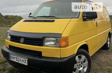 Вантажний фургон Volkswagen Transporter 2001 в Житомирі