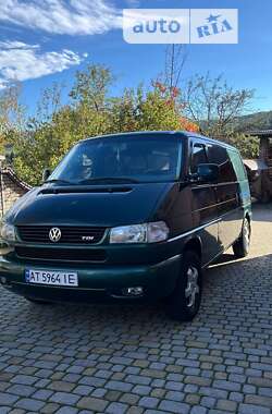 Мінівен Volkswagen Transporter 2001 в Делятині