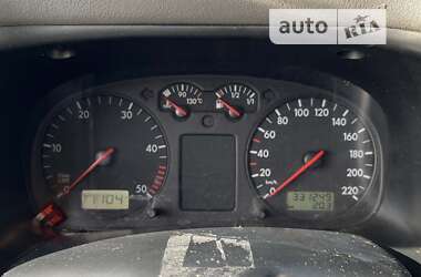Грузовой фургон Volkswagen Transporter 2001 в 