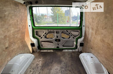 Грузовой фургон Volkswagen Transporter 2001 в 