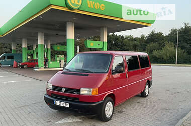 Мінівен Volkswagen Transporter 2000 в Радивиліві