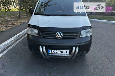 Минивэн Volkswagen Transporter 2006 в Червонограде