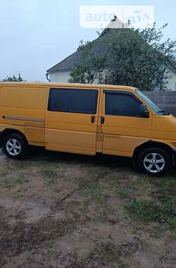 Мінівен Volkswagen Transporter 2000 в Смілі