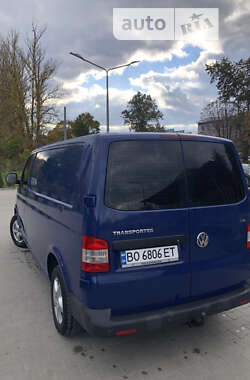 Грузовой фургон Volkswagen Transporter 2011 в Тернополе