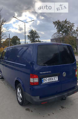 Грузовой фургон Volkswagen Transporter 2011 в Тернополе