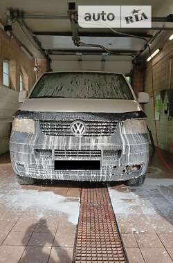 Минивэн Volkswagen Transporter 2004 в Ужгороде