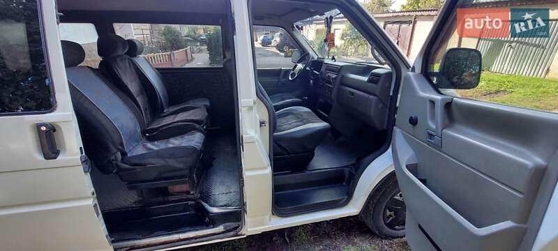 Мінівен Volkswagen Transporter 2002 в Ланівці