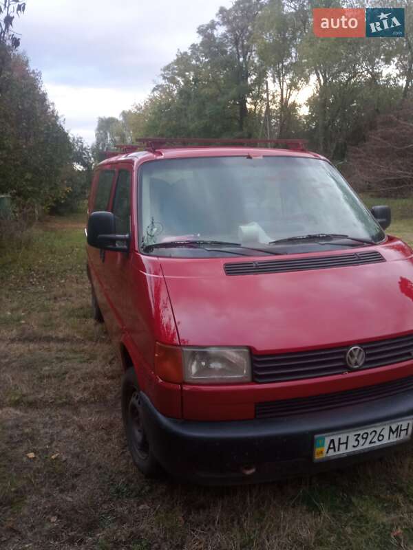 Мінівен Volkswagen Transporter 2002 в Черкасах
