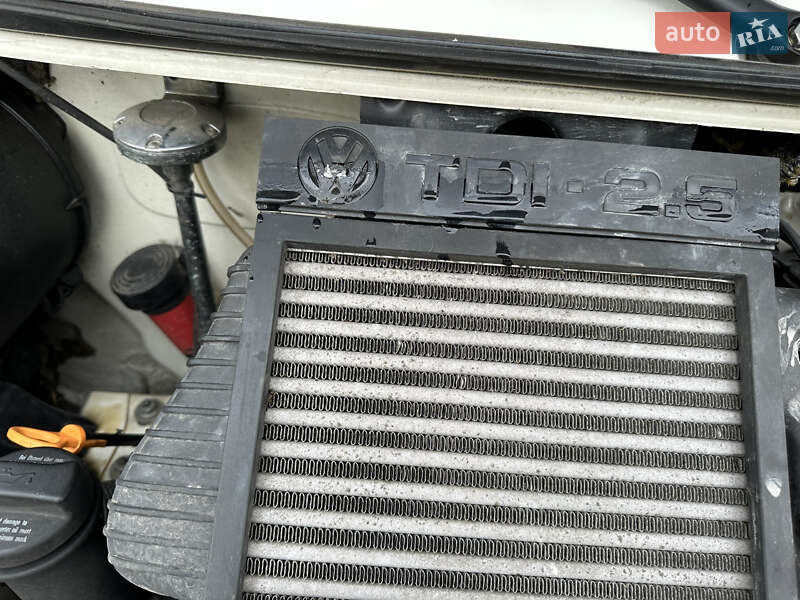 Минивэн Volkswagen Transporter 1999 в Черновцах