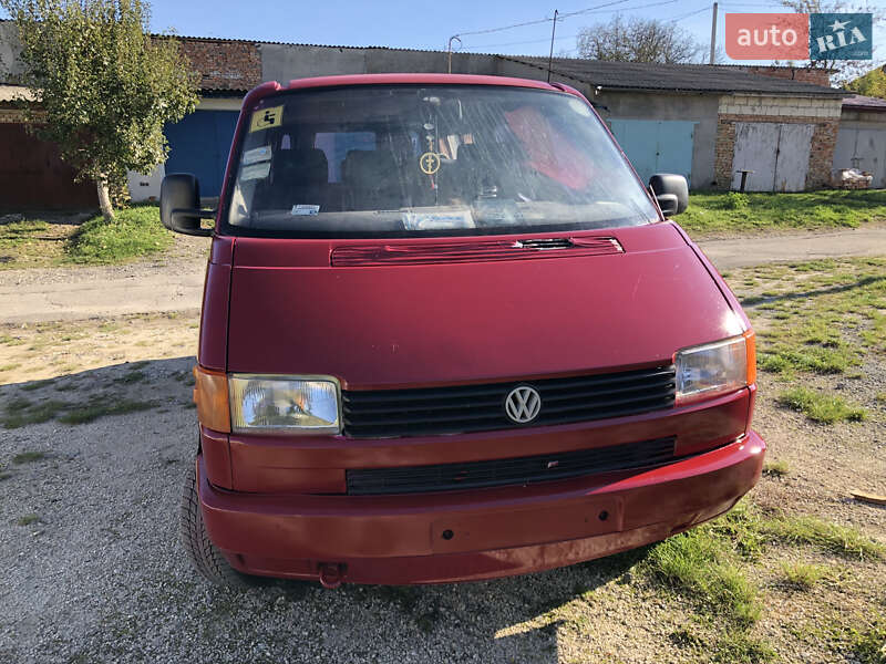 Минивэн Volkswagen Transporter 1992 в Городке