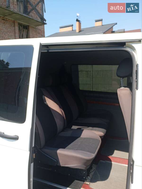 Минивэн Volkswagen Transporter 2006 в Хмельницком