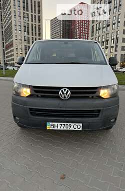 Вантажний фургон Volkswagen Transporter 2011 в Києві