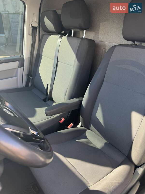 Грузовой фургон Volkswagen Transporter 2018 в Киеве