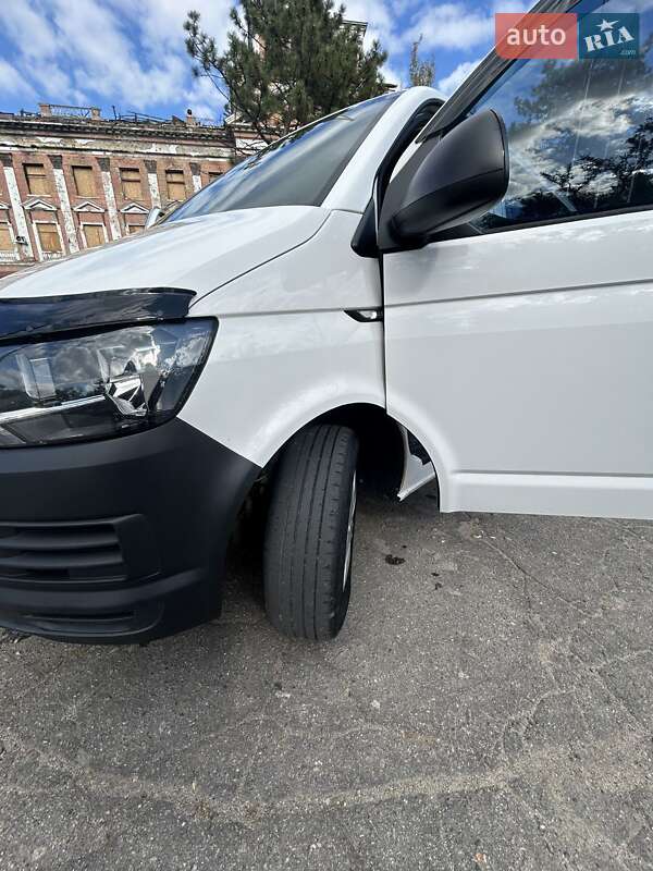 Мінівен Volkswagen Transporter 2018 в Миколаєві