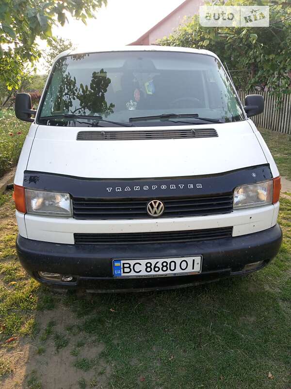 Мінівен Volkswagen Transporter 2001 в Судовій Вишні