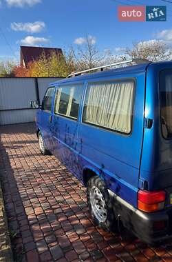 Мінівен Volkswagen Transporter 2000 в Києві