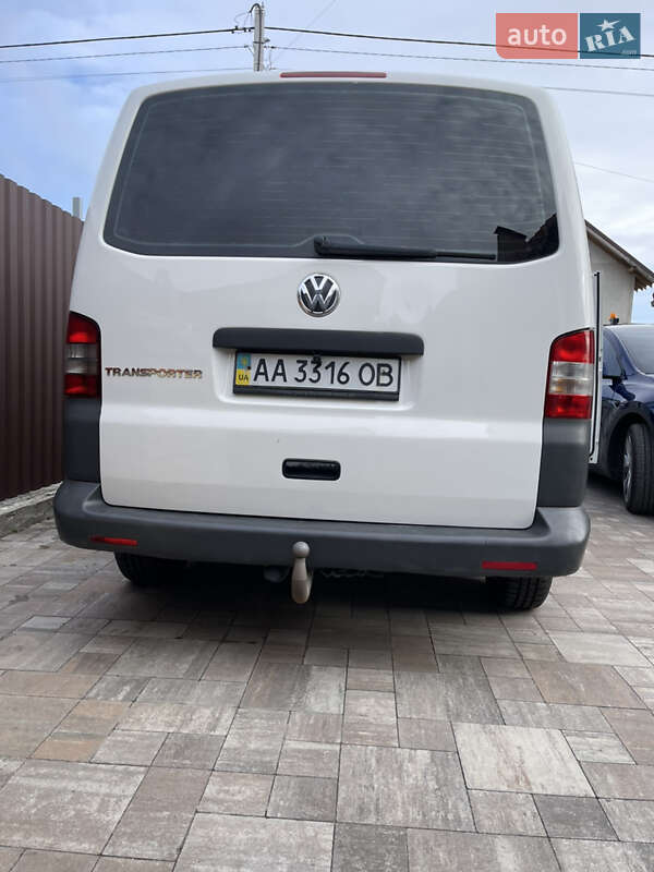 Минивэн Volkswagen Transporter 2011 в Киеве