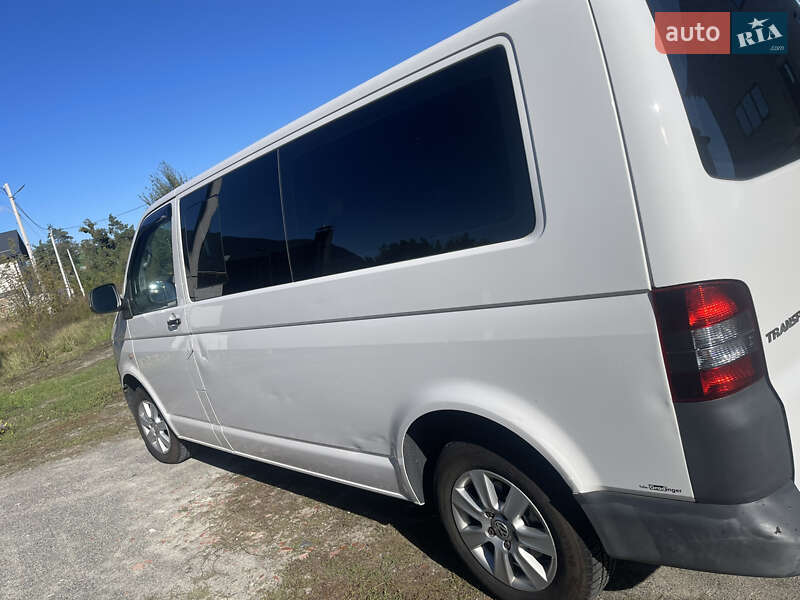 Минивэн Volkswagen Transporter 2011 в Киеве