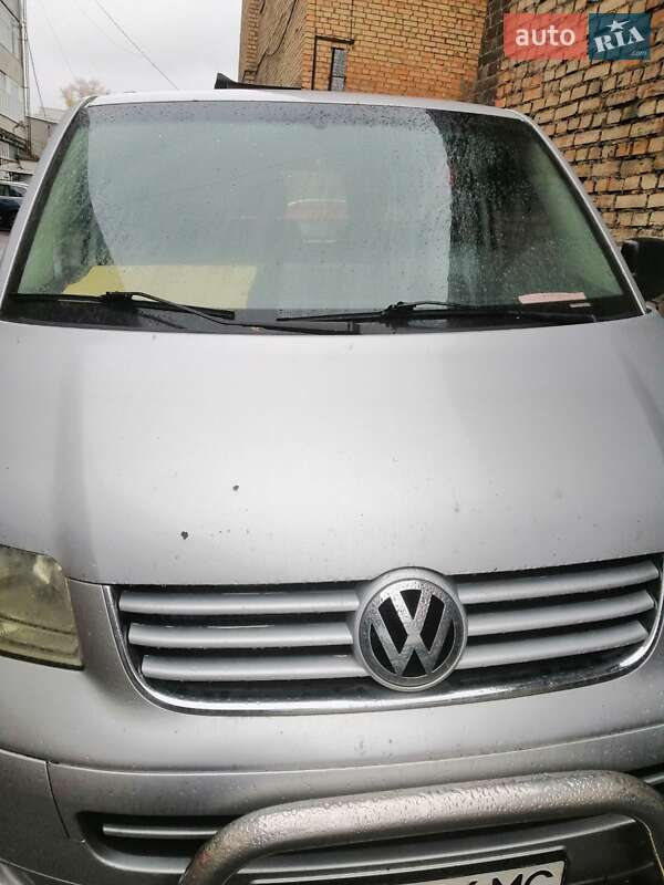 Грузовой фургон Volkswagen Transporter 2008 в 