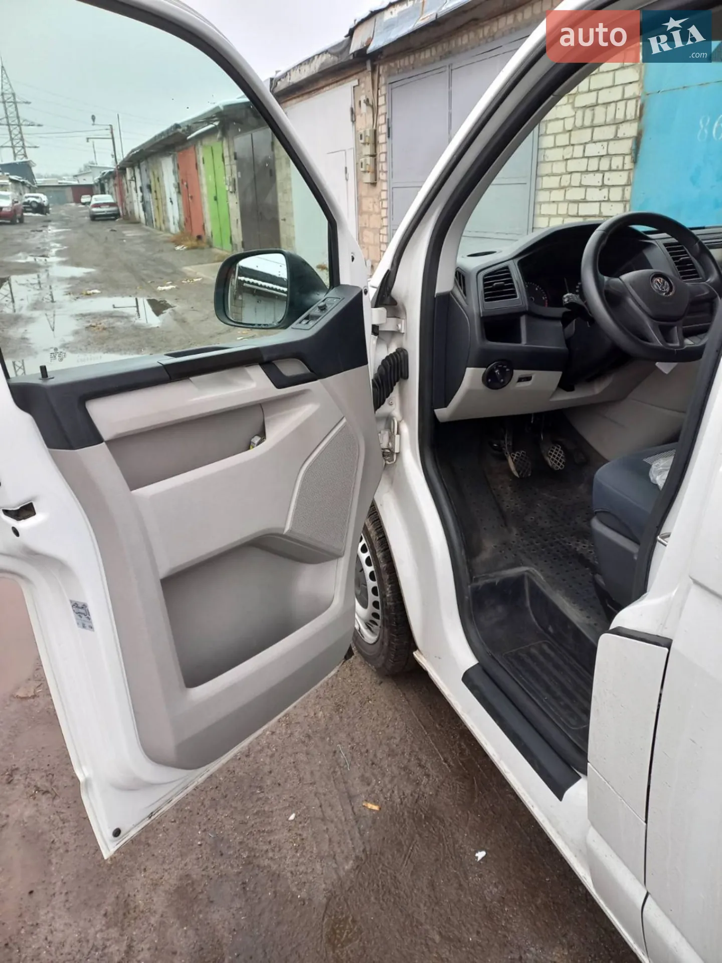 2019 Volkswagen Transporter - мініатюра 21