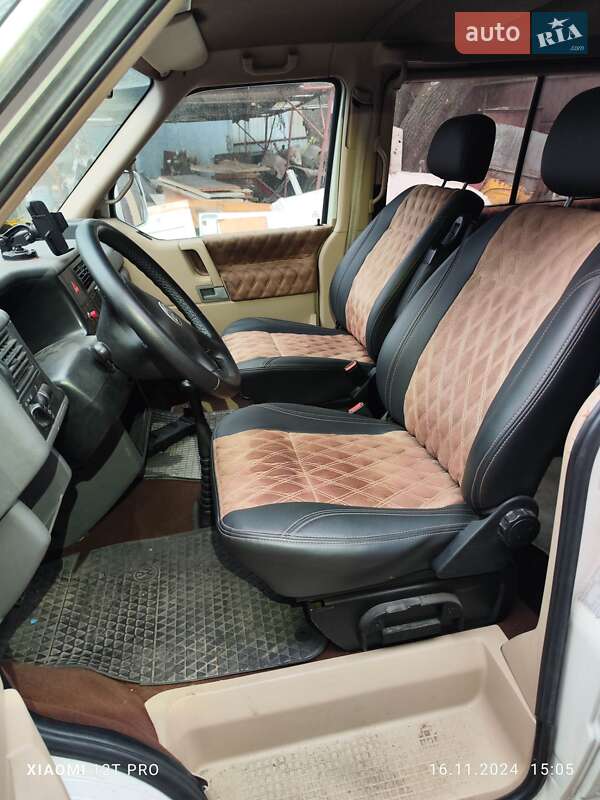 Минивэн Volkswagen Transporter 2001 в Киеве