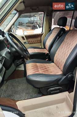 Минивэн Volkswagen Transporter 2001 в 