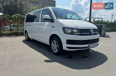 Мінівен Volkswagen Transporter 2016 в Києві