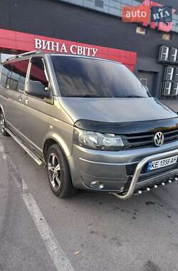 Минивэн Volkswagen Transporter 2010 в Каменском