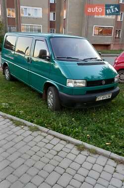 Минивэн Volkswagen Transporter 1996 в Надворной