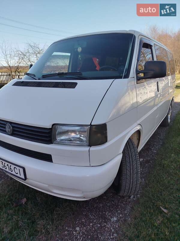 Мінівен Volkswagen Transporter 2000 в Богородчанах