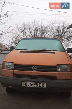 Грузовой фургон Volkswagen Transporter 1992 в Чернухах