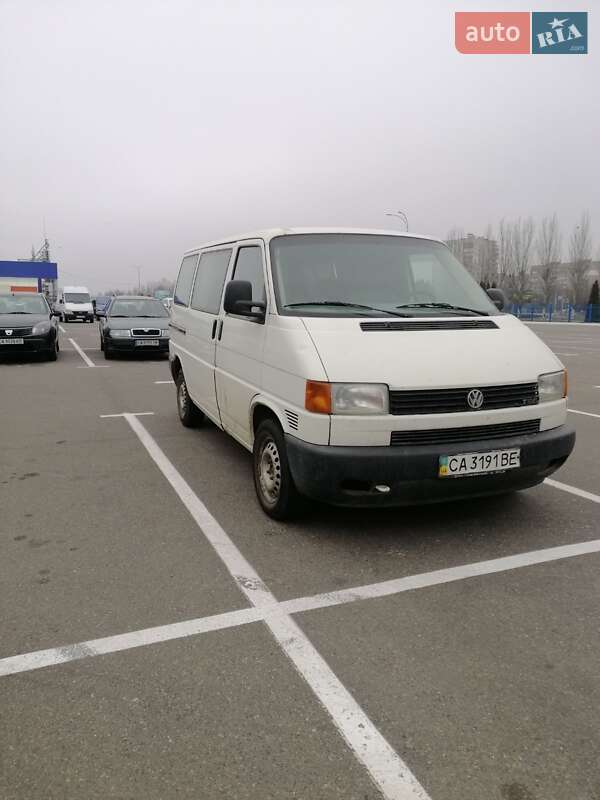 Минивэн Volkswagen Transporter 2002 в Черкассах
